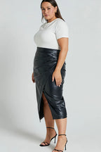 Camila | Falda lápiz de cuero sintético