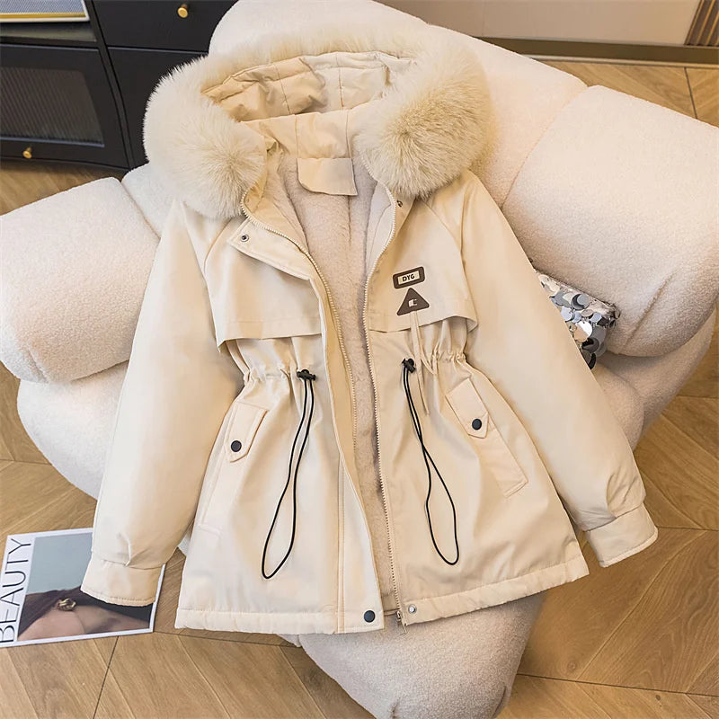 Lucía | Parka acolchada con capucha y forro de peluche