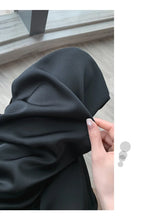 Dolores | Pantalones anchos de satén de cintura alta